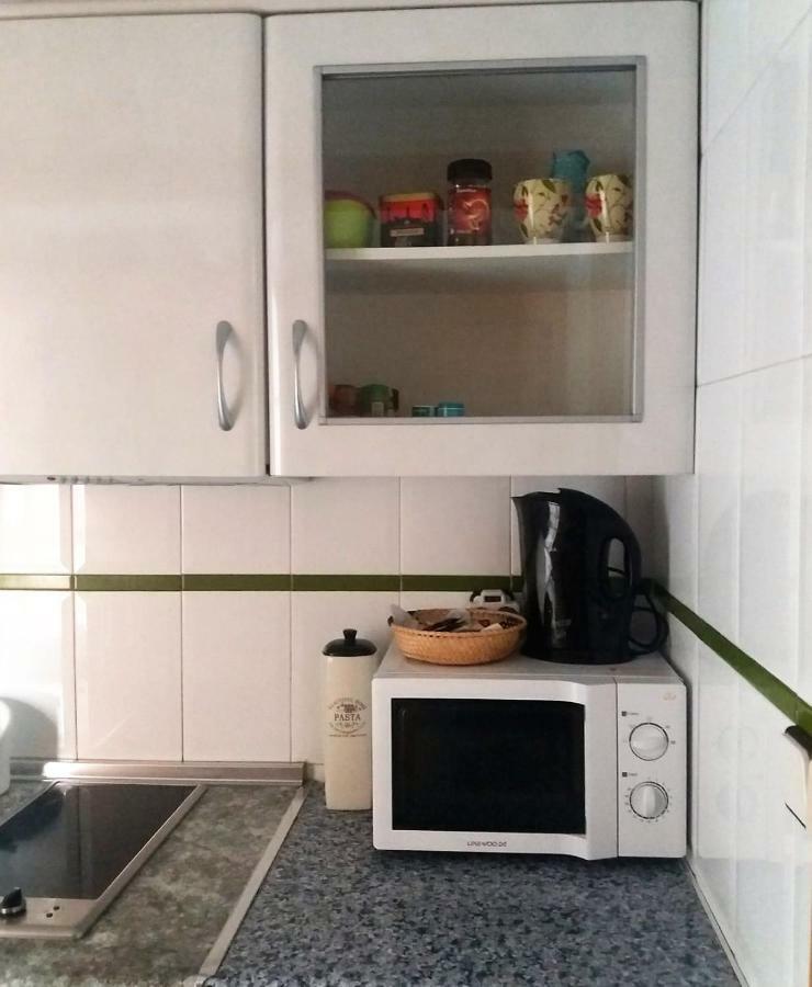 AMAZING SUNNY FLAT WITH BALCONY POOL two MINS FROM THE BEACH Torrevieja Zewnętrze zdjęcie