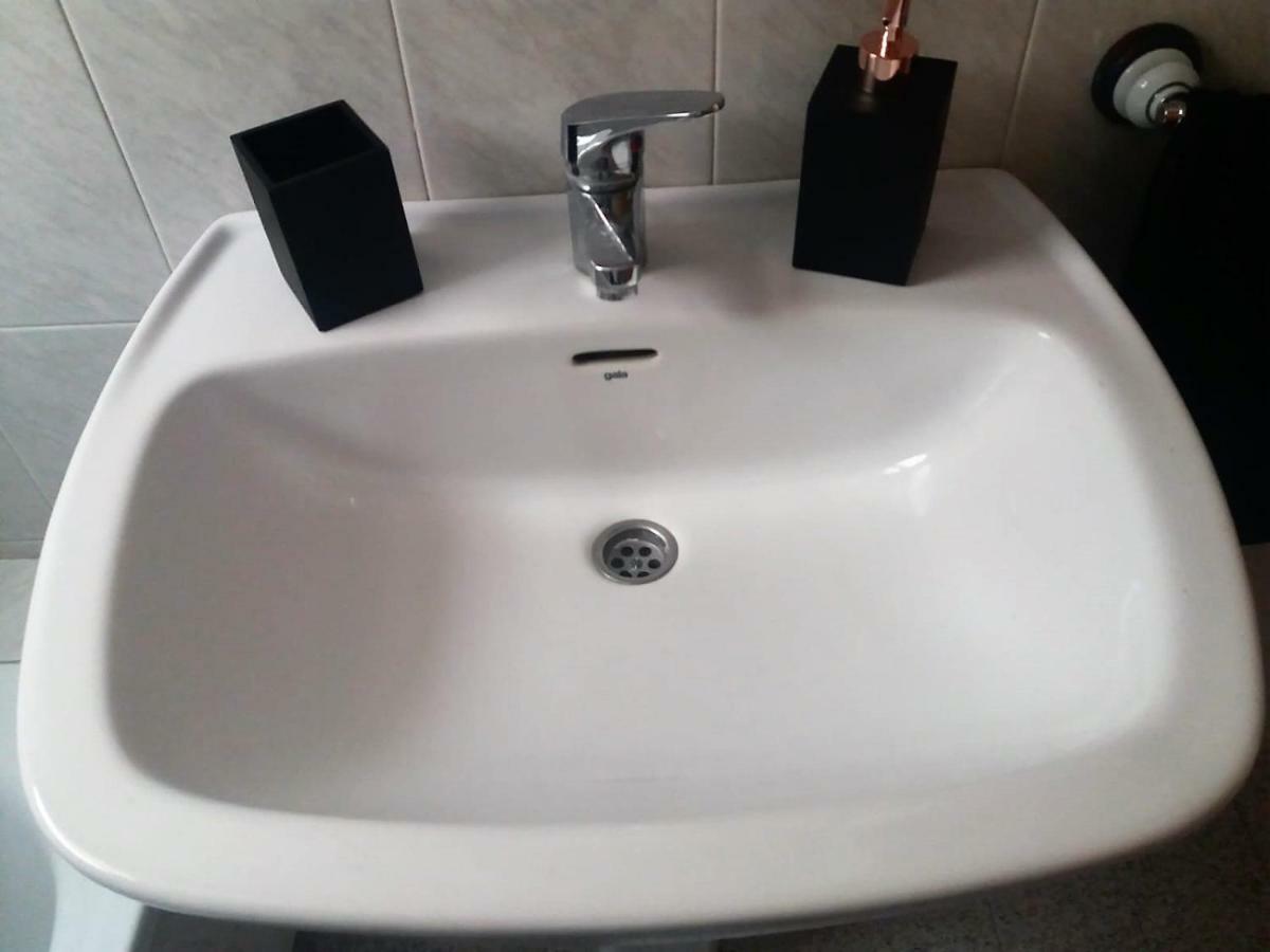 AMAZING SUNNY FLAT WITH BALCONY POOL two MINS FROM THE BEACH Torrevieja Zewnętrze zdjęcie